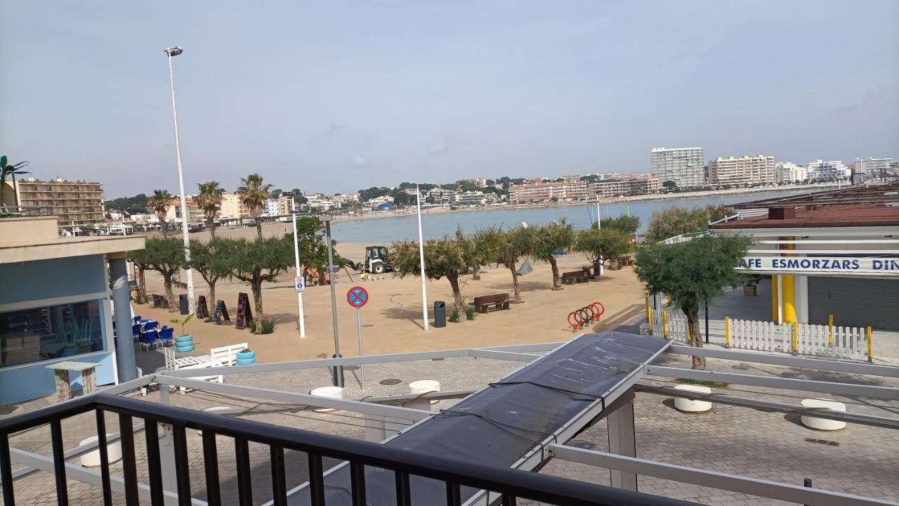 El Balcon De Riells Apartment L'Escala Exterior photo